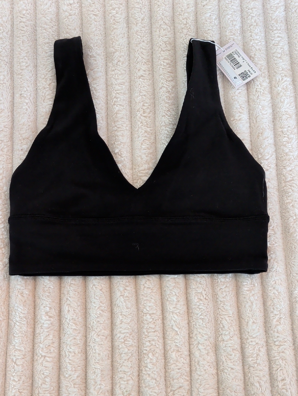 Lululemon Athletica Align V Neck Bra